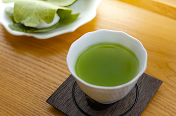 冷蔵庫で保存が必須の生新茶って、知っていますか? | おいしい静岡茶